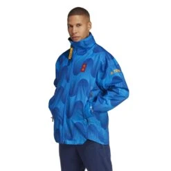 ADIDAS Wasserdichte Jacke Espagne Lifestyler Myshelter 2022/23 12 ADIDAS Wasserdichte Jacke Espagne Lifestyler Myshelter 2022/23 -ADIDAS Verkäufe adidas he8899 3 apparel on model standard view white