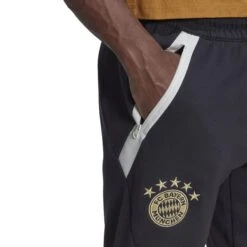 ADIDAS Jogginghose Bayern Munich Travel 2022/23 -ADIDAS Verkäufe adidas hf1346 6 apparel on model detail view 1 white
