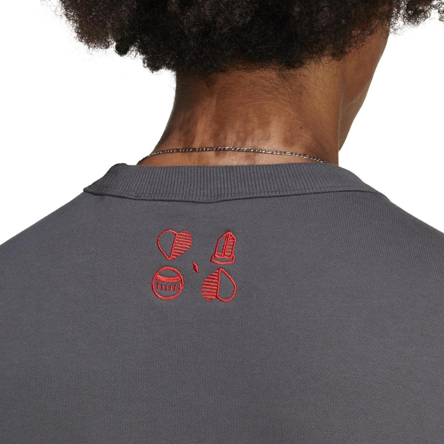 ADIDAS Sweatshirt Bayern Munich FC Lifestyler Crew 2022/23 9 ADIDAS Sweatshirt Bayern Munich FC Lifestyler Crew 2022/23 – Bild 7