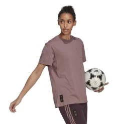 ADIDAS T-Shirt Damen Deutschland 2022/23 -ADIDAS Verkäufe adidas hf4054 6 apparel on model walking view white