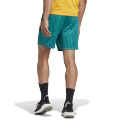 ADIDAS Short Bayern Munich Icon 10 ADIDAS Short Bayern Munich Icon -ADIDAS Verkäufe adidas ht8832 4 apparel on model back view white