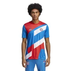 ADIDAS Prematch-Trikot Bayern Munich 2022/23 -ADIDAS Verkäufe adidas hu1261 4 apparel on model standard view white