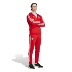 ADIDAS Sweatjacke Mit Kapuze Bayern München DNA -ADIDAS Verkäufe adidas hy3284 6 apparel on model walking view white