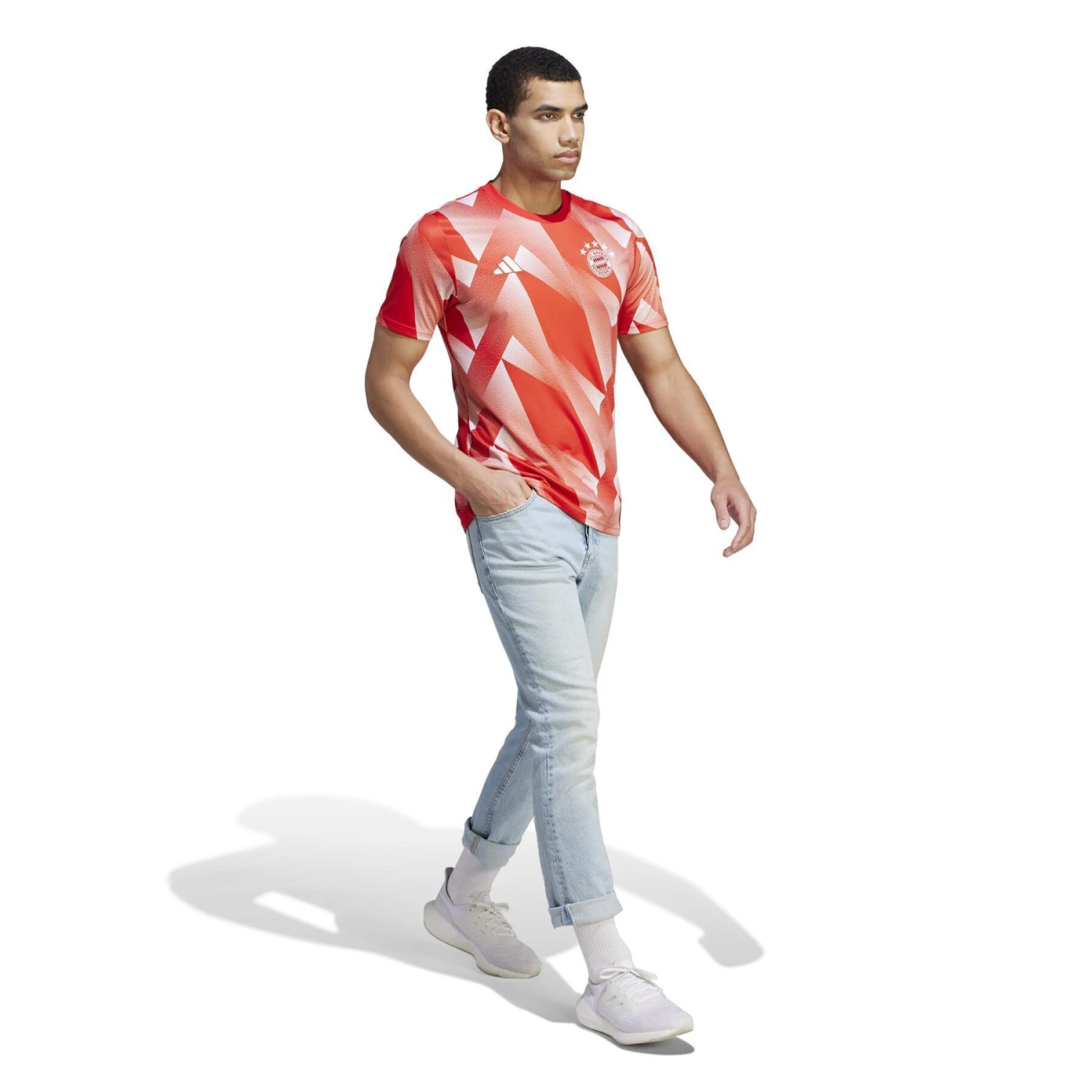 ADIDAS Pre-Match-Trikot Bayern München 7 ADIDAS Pre-Match-Trikot Bayern München – Bild 5