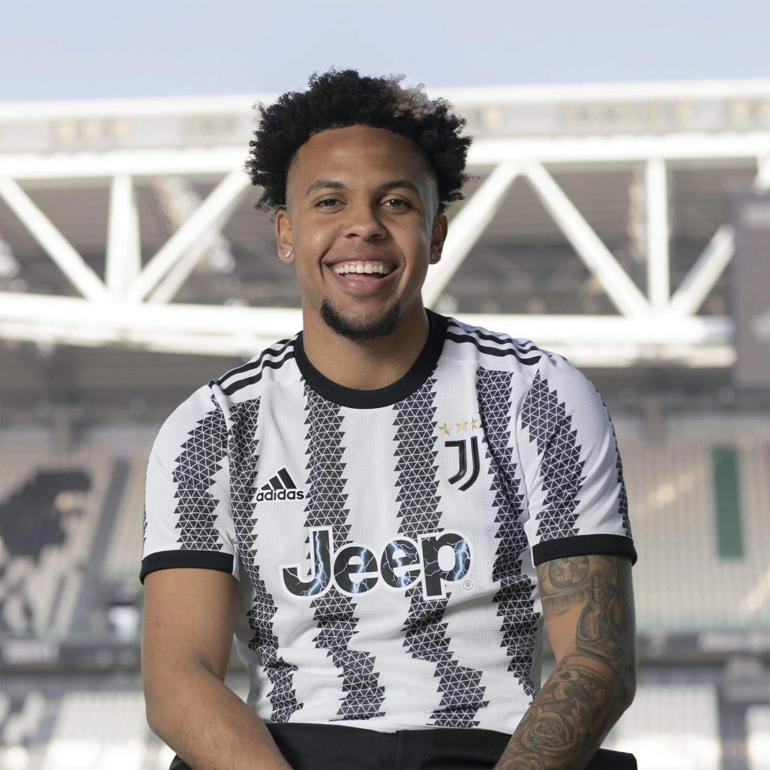 ADIDAS Authentisches Heimtrikot Juventus Turin 2022/23 17 ADIDAS Authentisches Heimtrikot Juventus Turin 2022/23 – Bild 15