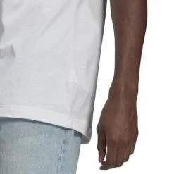 ADIDAS T-Shirt Fc Bayern Munich Graphic 2022/23 -ADIDAS Verkäufe hg1241 8 apparel on model detail view 2 white