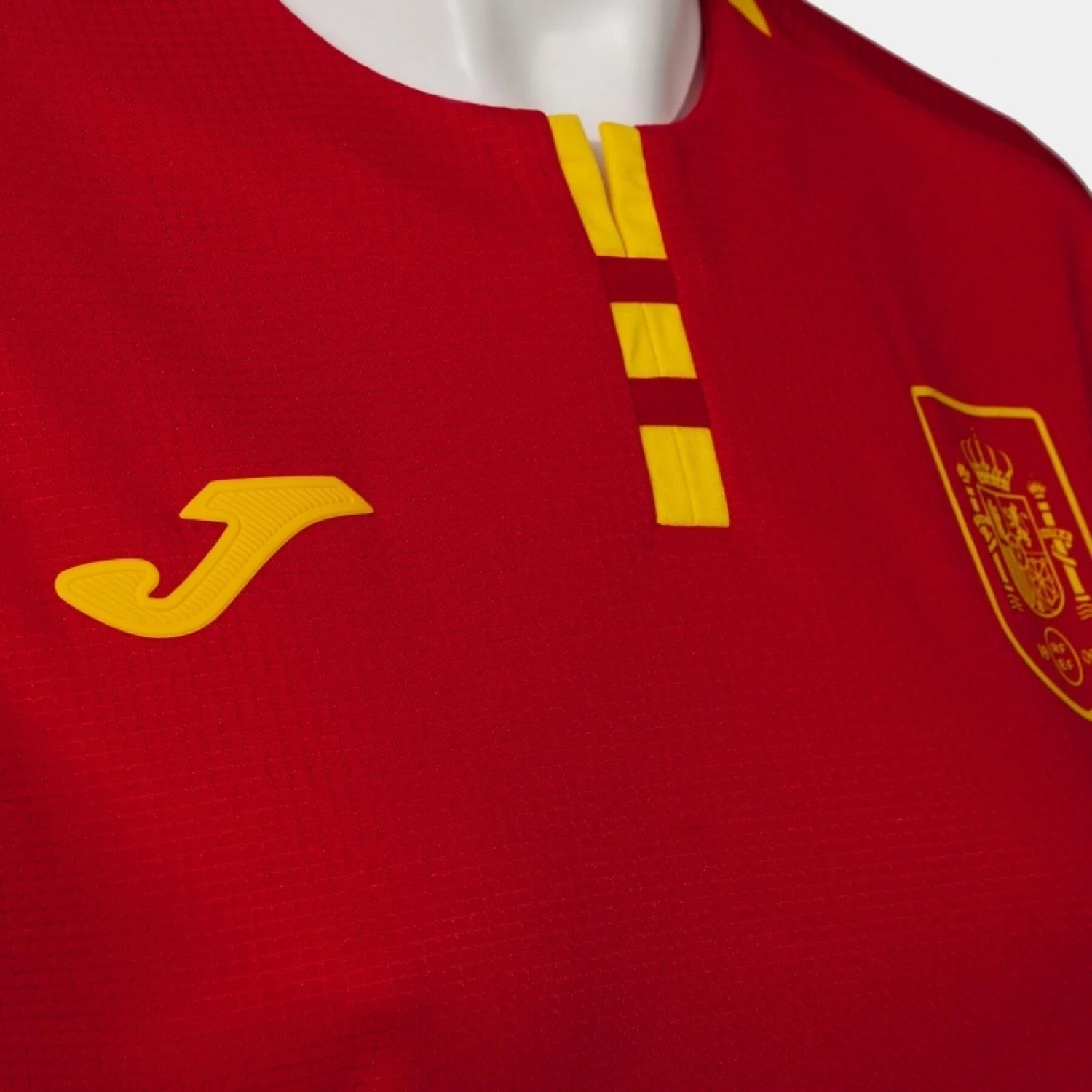 JOMA Heimtrikot Der Frauen Spanien Futsal 2022/23 7 JOMA Heimtrikot Der Frauen Spanien Futsal 2022/23 – Bild 5