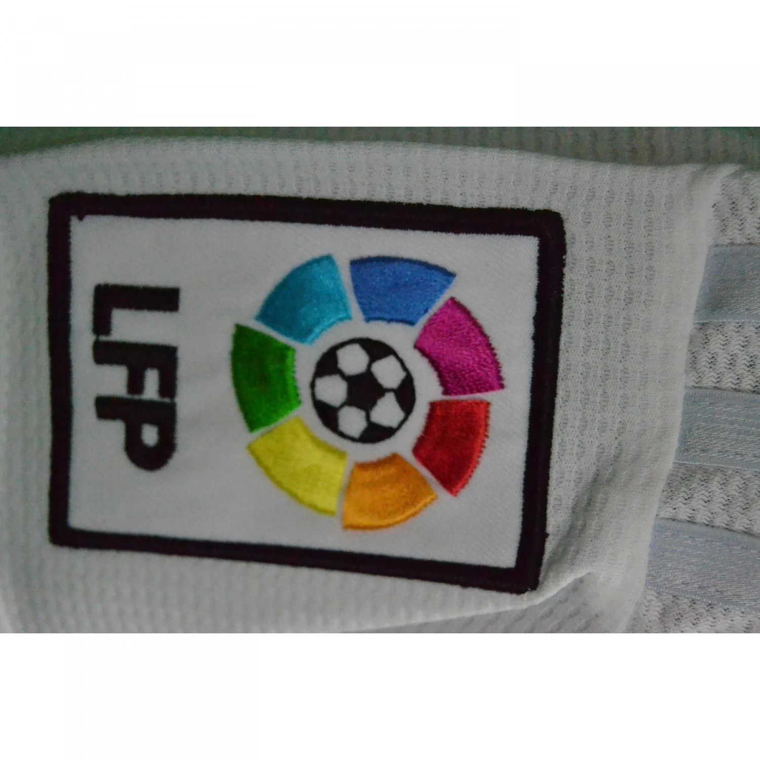 ADIDAS Heimtrikot Real Madrid 2015/2016 Ronaldo 18 ADIDAS Heimtrikot Real Madrid 2015/2016 Ronaldo – Bild 16