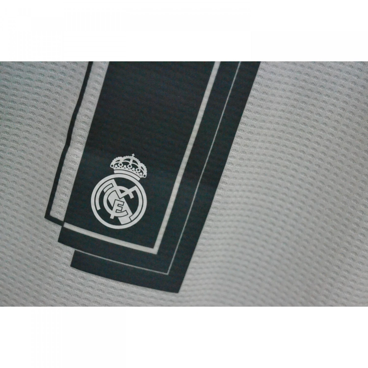 ADIDAS Heimtrikot Real Madrid 2015/2016 Ronaldo 15 ADIDAS Heimtrikot Real Madrid 2015/2016 Ronaldo – Bild 13