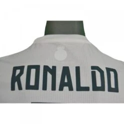 ADIDAS Heimtrikot Real Madrid 2015/2016 Ronaldo 33 ADIDAS Heimtrikot Real Madrid 2015/2016 Ronaldo -ADIDAS Verkäufe lgd 000189 dsc 0106