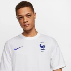 Nike Trikot Für Draußen Frankreich 2020 -ADIDAS Verkäufe nike cd0699 100 phsym001 new