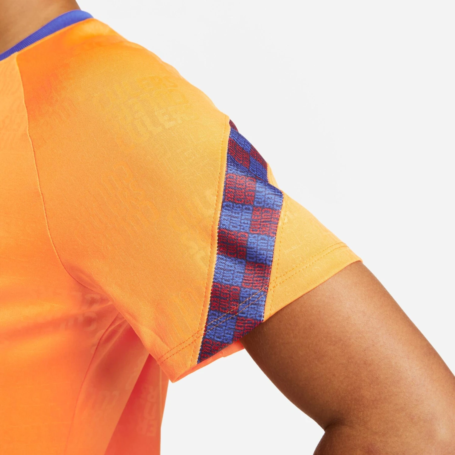 Nike T-Shirt Frau FC Barcelone 2021/22 Dri-FIT 6 Nike T-Shirt Frau FC Barcelone 2021/22 Dri-FIT – Bild 4