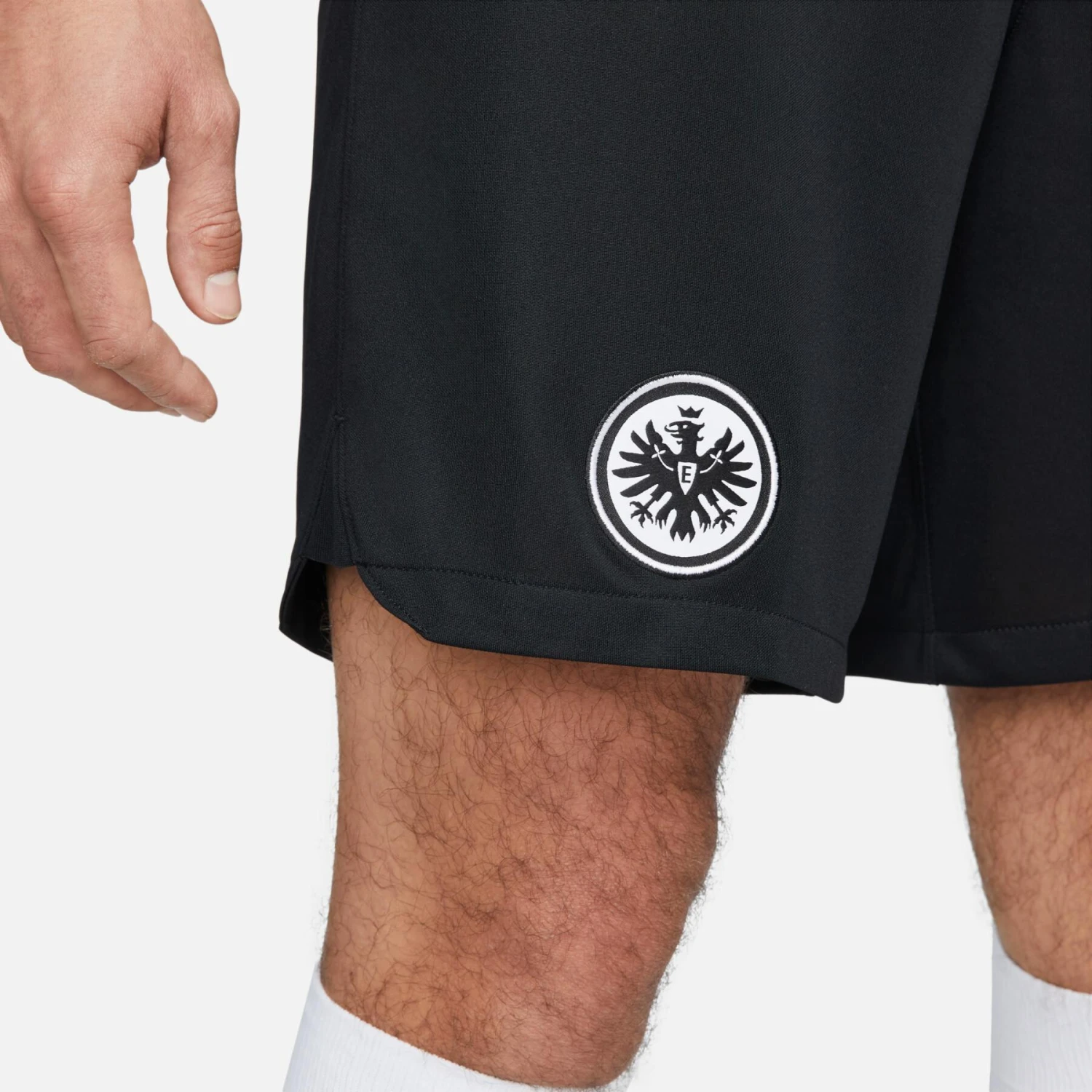 Nike Shorts Heim/Auswärts Eintracht Francfort 2022/23 7 Nike Shorts Heim/Auswärts Eintracht Francfort 2022/23 – Bild 5