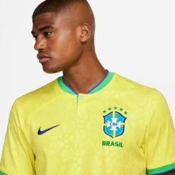 Nike Heimtrikot Brasilien WM 2022 -ADIDAS Verkäufe nike dn0680 741 phsym001 new
