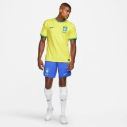 Nike Heimtrikot Brasilien WM 2022 -ADIDAS Verkäufe nike dn0680 741 phsym003 new