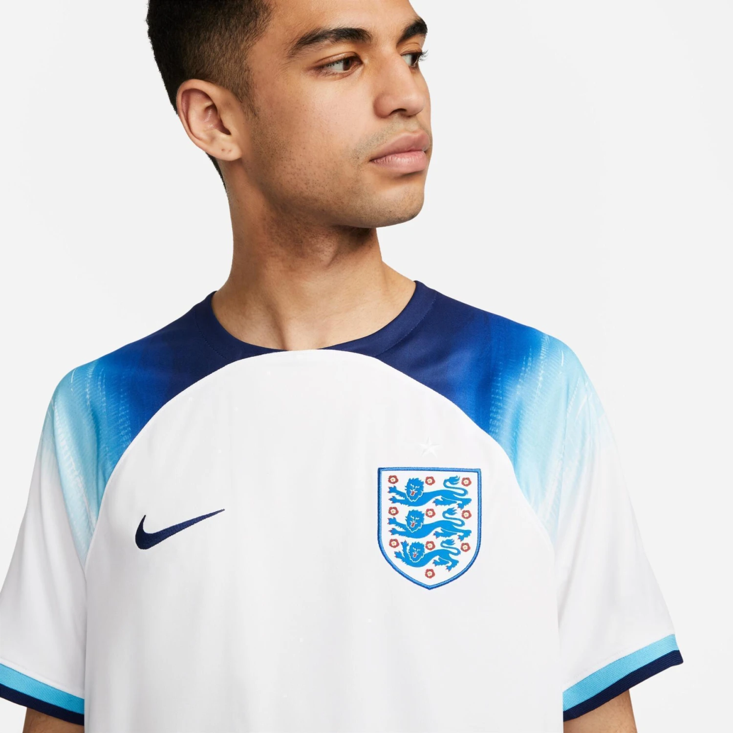 Nike Heimtrikot Weltmeisterschaft 2022 England 5 Nike Heimtrikot Weltmeisterschaft 2022 England – Bild 3