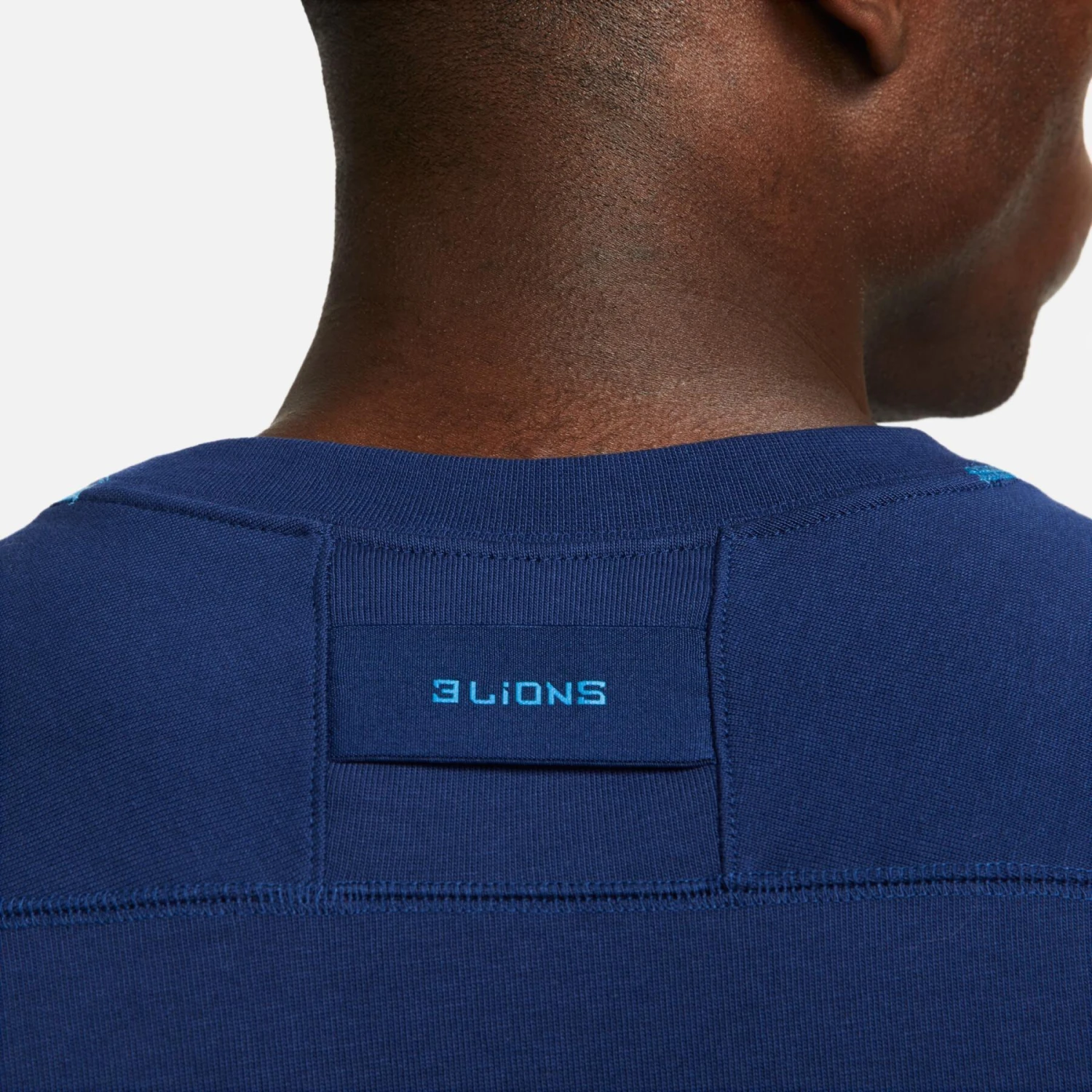 Nike T-Shirt Weltmeisterschaft 2022 Angleterre Swoosh Fed 6 Nike T-Shirt Weltmeisterschaft 2022 Angleterre Swoosh Fed – Bild 4