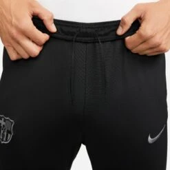 Nike Trainingsanzug FC Barcelone 2022/23 -ADIDAS Verkäufe nike dn2889 010 phsym004 new