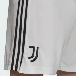 ADIDAS Heimunterhosen Juventus 2021/22 8 ADIDAS Heimunterhosen Juventus 2021/22 -ADIDAS Verkäufe short domicile juventus 21 22 blanc gm7186 41 detail